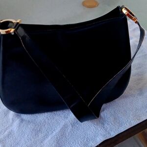 FERRAGAMO Vintage Black Leather Handbag